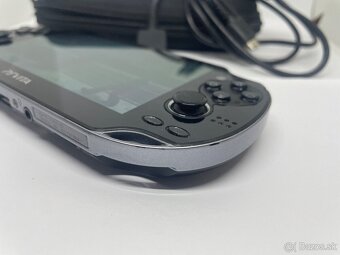 PS Vita Wi-Fi (PCH-1004) OLED -16GB - 9
