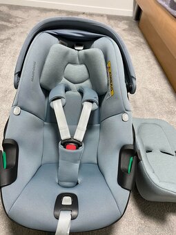 Maxi COSI pebble 360 - 9