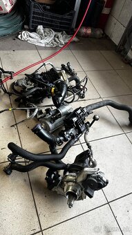 Rozpredam motor 1.5 blue HDI 96kw yh01 yhz - 9