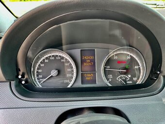 MERCEDES-BENZ VIANO CDI 2.2 - 9