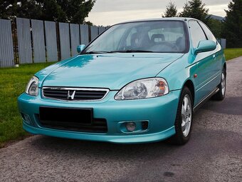 Honda Civic 1.6 Vti - 9