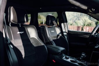 JEEP GRAND CHEROKEE SRT 6.4V8 - 9