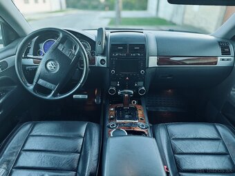 2005 Volkswagen Touareg 5.0 TDi V10 Biturbo - 9