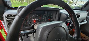 Jeep Wrangler 2.5 - 9