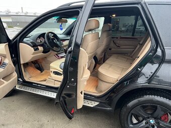Predám BMW x5 e53 facelift - 9