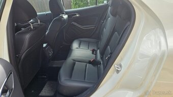 Mercedes-Benz GLA 200 d 4MATIC A/T - 9