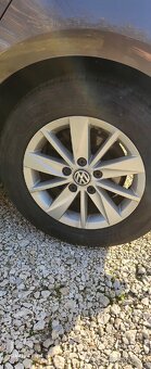 Predam wv golf 7 1.2tsi 81kw znizena cena - 9