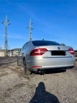 Škoda Superb 2015 - 9