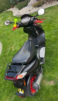 Skúter Kymco 80cc - 9