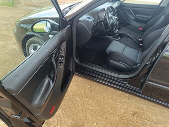 SEAT LEON 1,9 TDi 96 kW TOP SPORT - 9