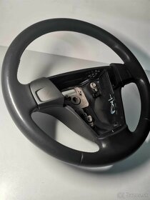 Trojramenný kožený volant VOLVO - 9