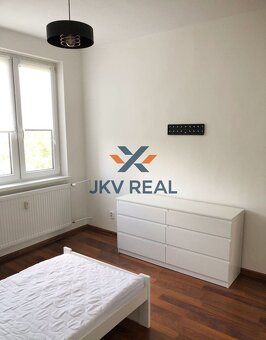 Exkluzívna Ponuka: Priestorný 3-izbový Byt s Klímou a Novým - 9