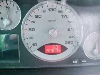 Peugeot 607 - 9