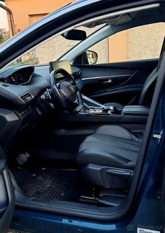Predám Peugeot 5008 1.5 BlueHDi 130k Allure A/T (7 miestne) - 9