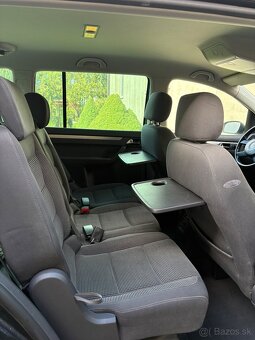 VW Touran 2.0tdi 7miest -aj na splátky - 9