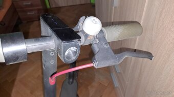 Elektrická kolobežka Xiaomi M365 - 9