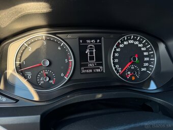 Volkswagen Amarok 3.0 V6 TDI BMT 204k Highline 4MOTION AT8 - 9