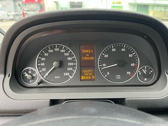 Mercedes A150 - 9