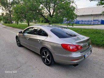 Volkswagen Passat CC - 9