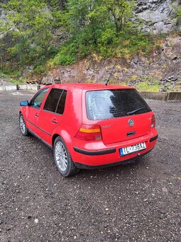 Volkswagen Golf MK4 - 9