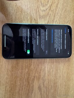 iPhone 11 64 GB - 9
