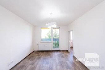 Ponúkame na prenájom nezariadený 2 izbový byt v Humennom - 9