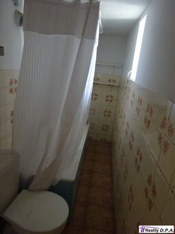 Exkluzívne - Rodinný dom s pozemkom 642 m2 za cenu 1 izbovéh - 9