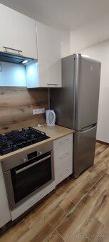 1 iz. byt od majiteľa (Terasa). Možnosť prenajmu ukrajincami - 9
