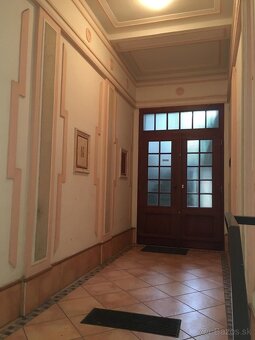 Bez realitky - stare mesto 2-izbovy byt - 9