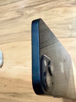 Predám Apple IPhone 13 128GB Black Základne Známky - 9