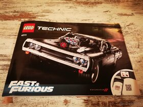 Lego Technic Dom's Dodge Charger (42111) - 9