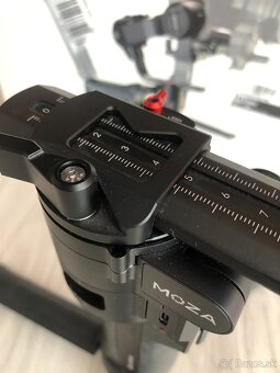 Gimbal Moza Aircross 3 Pro Combo - 9
