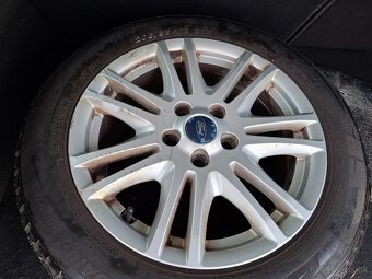 Ford FOCUS 1.6 benzín ecoboost - 9