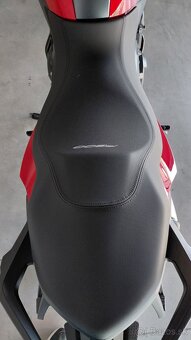 BMW F900R - 9