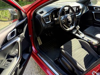 Kia Ceed SW 1.6 CRDi MHEV GT-Line A/T - 9