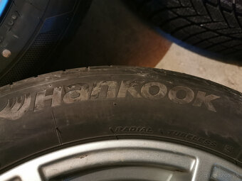 BMW 3 (G20) - originál 17" alu s letnými pneu 6+mm DOT 22 - 9