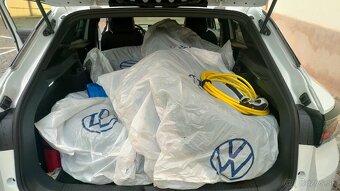 VW ID.4 PRO 82kWh Pano Metrix Head-up Tažné - 9