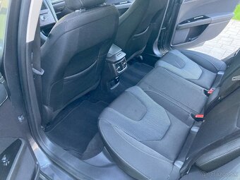 FORD MONDEO Combi 2.0d 140kW , 4x4 , automat , r.v.2020 - 9