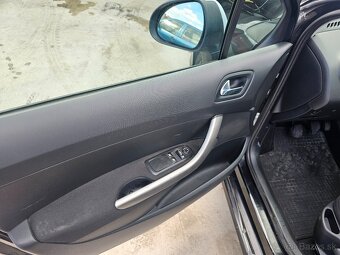 Peugeot 308 1.6 HDi FAP Confort Pack M6 - 9