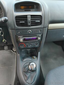 Renault Clio II FL 1.5 dCi - 9