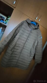 Prechodny kabst vetrovka predlzena zn c&a - 9
