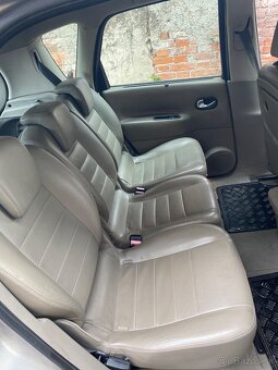 Renalt scenic 1.9dci 85kw - 9