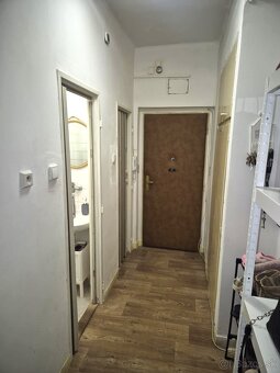 PREDAJ - čiastočne prerobený 2 izb.tehlový byt, meďerčská ul - 9