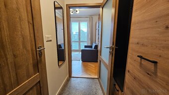 Garsónka v Trenčíne s výhľadom na hrad (Sihoť I.) - 9