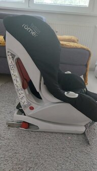 Autosedačka Britax römer - 9