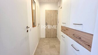 MODERNÝ 1i byt, REKONŠTRUKCIA, LOGGIA, GARÁŽ, Novohorská uli - 9