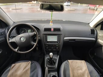 Škoda Octavia II - 9