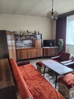 Predaj 4-izbový byt+ murovaná garáž Pliešovce - 9