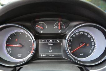 Opel Astra 1.0 SR voz - 9