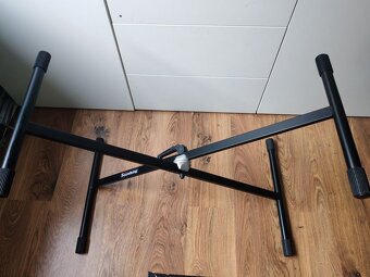 Keyboard Medeli M361 - 9